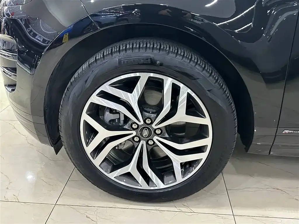 Land Rover Evoque — фото 8