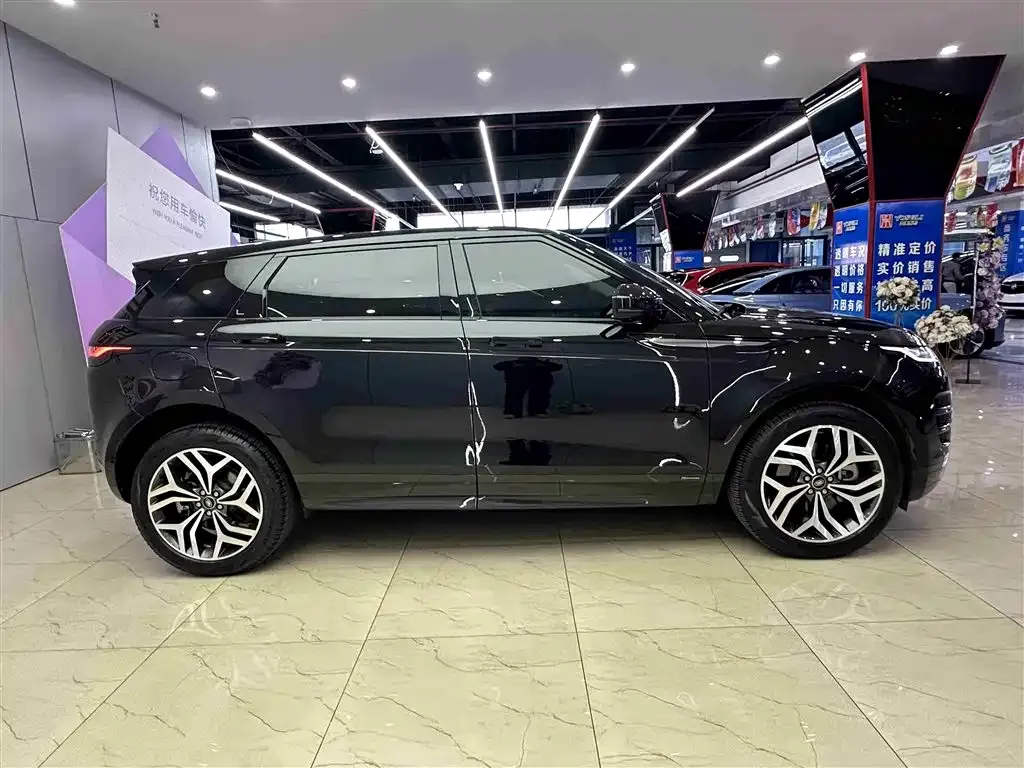 Land Rover Evoque — фото 9