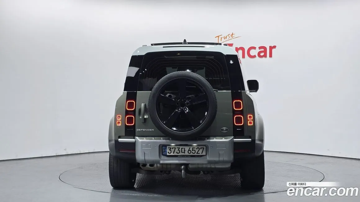 Land Rover Defender — фото 4