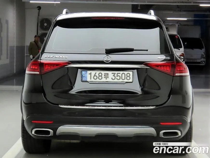 Mercedes-Benz GLE-Class — фото 4