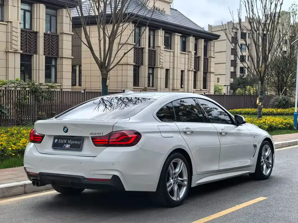 BMW 4 Series — фото 4