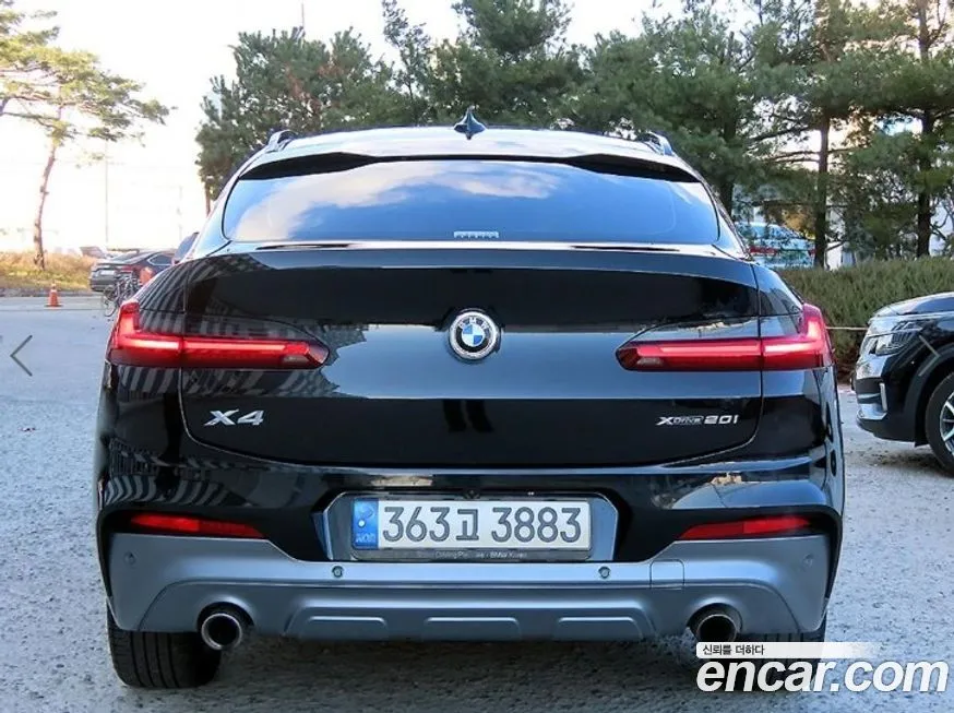 BMW X4 — фото 4