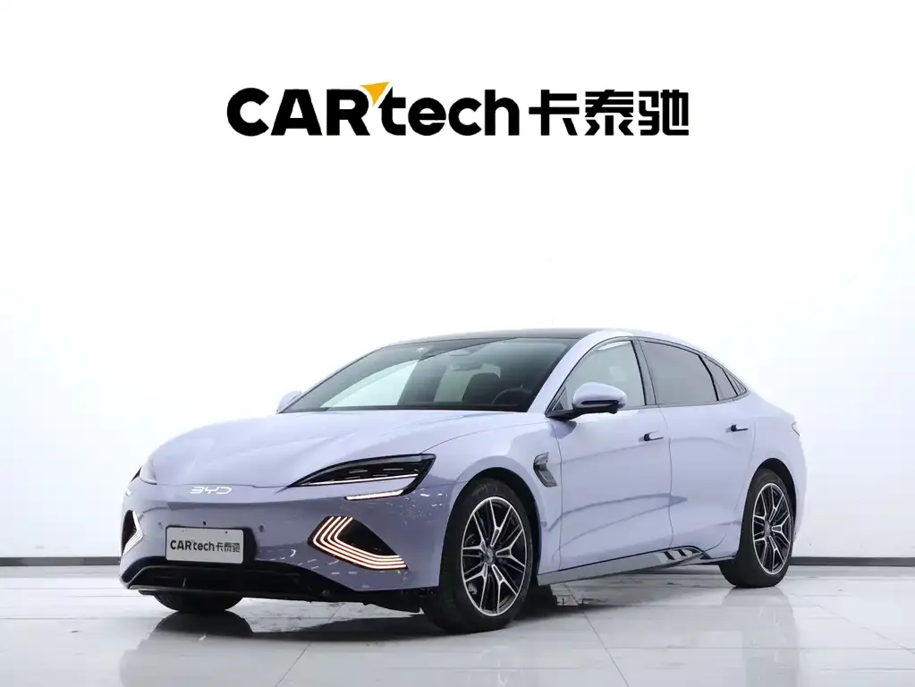 BYD Seal — фото 1