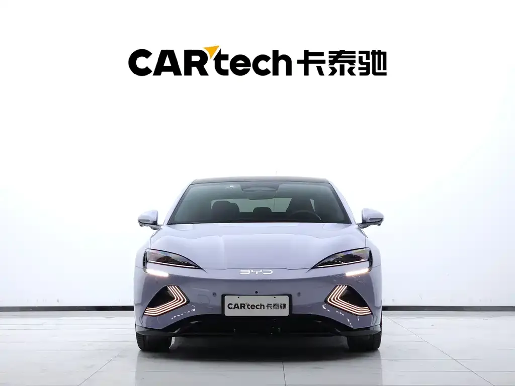 BYD Seal — фото 2