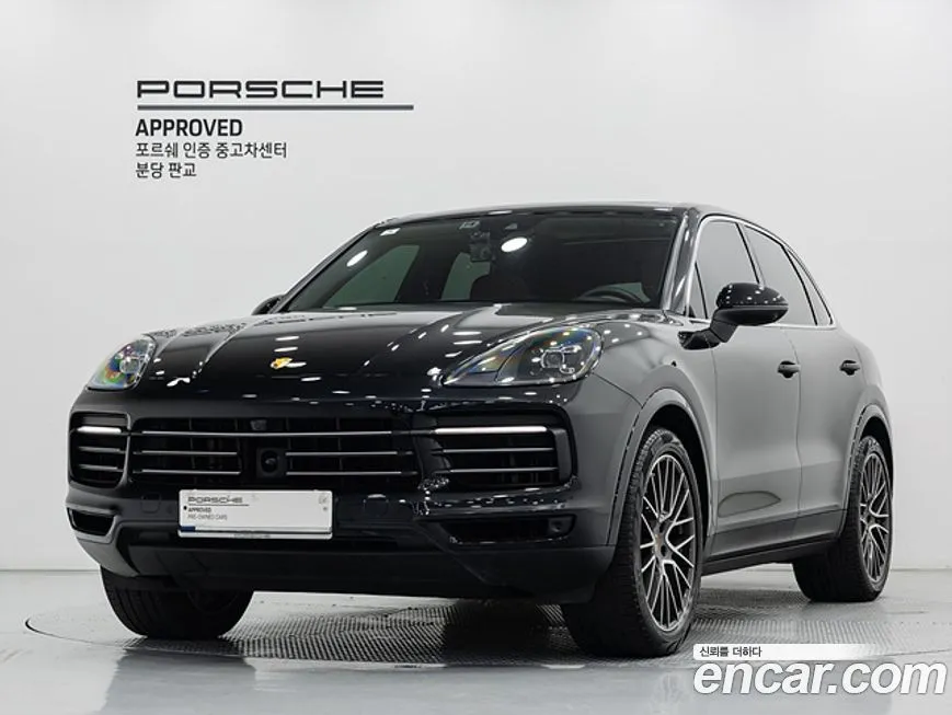 Porsche Cayenne — фото 1
