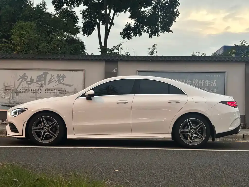 Mercedes-Benz CLA (Import) — фото 10