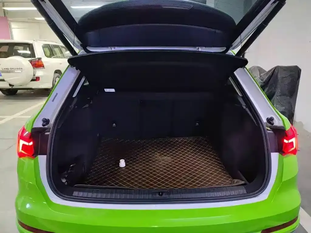 Audi Q3 — фото 5