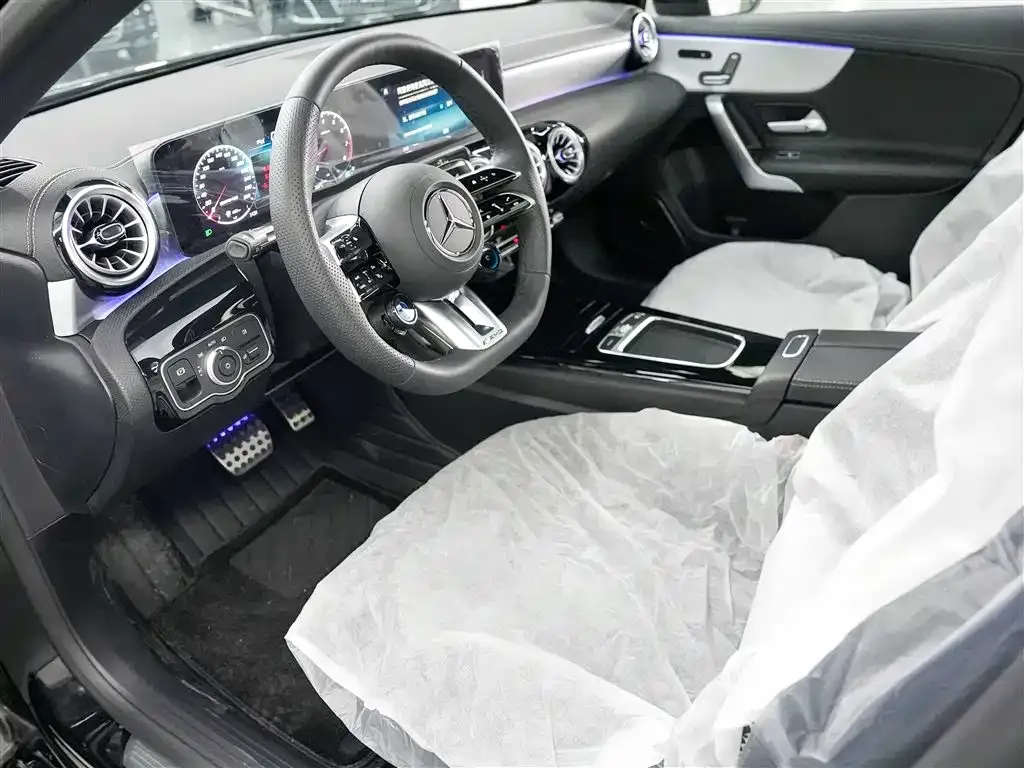 Mercedes-Benz A-Class AMG — фото 8