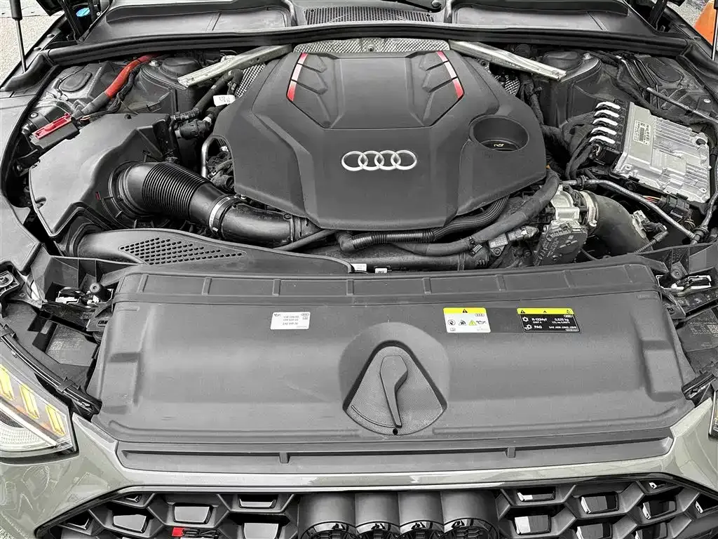 Audi S4 — фото 7