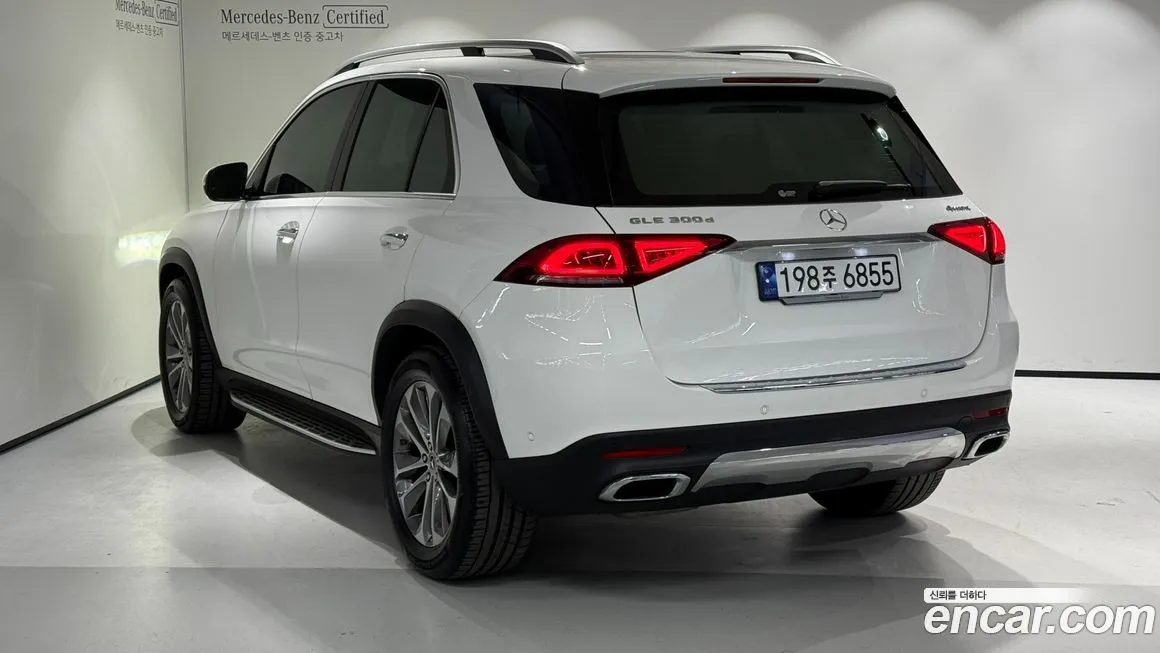 Mercedes-Benz GLE-Class — фото 6