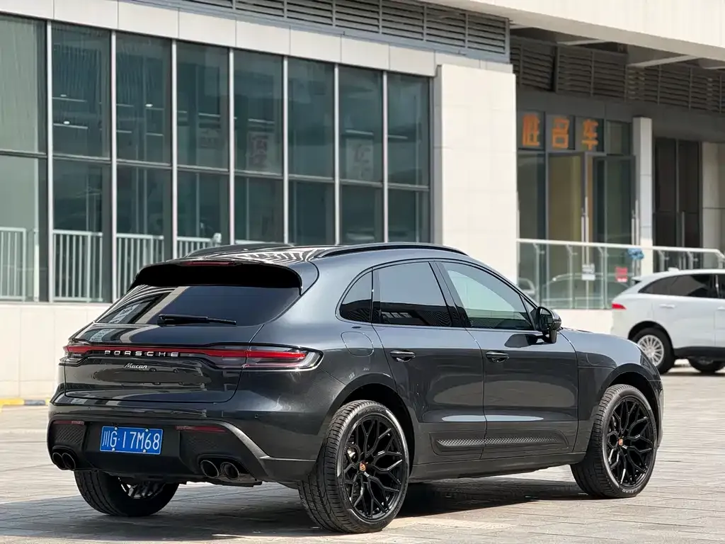 Porsche Macan — фото 5