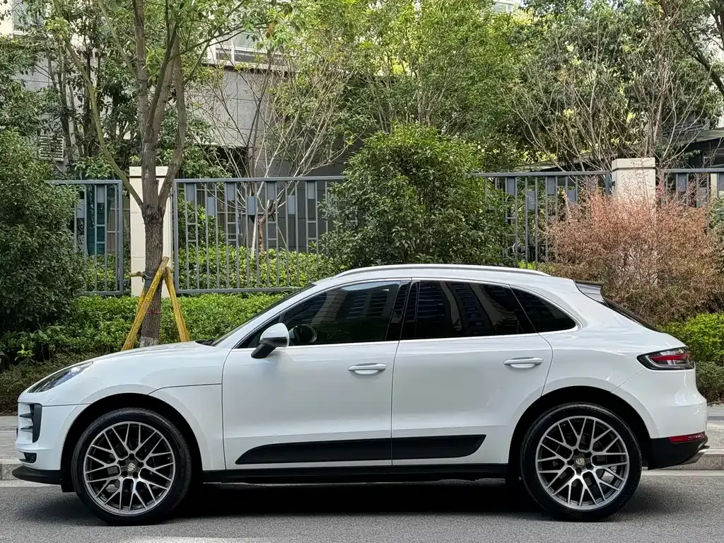 Porsche Macan — фото 3