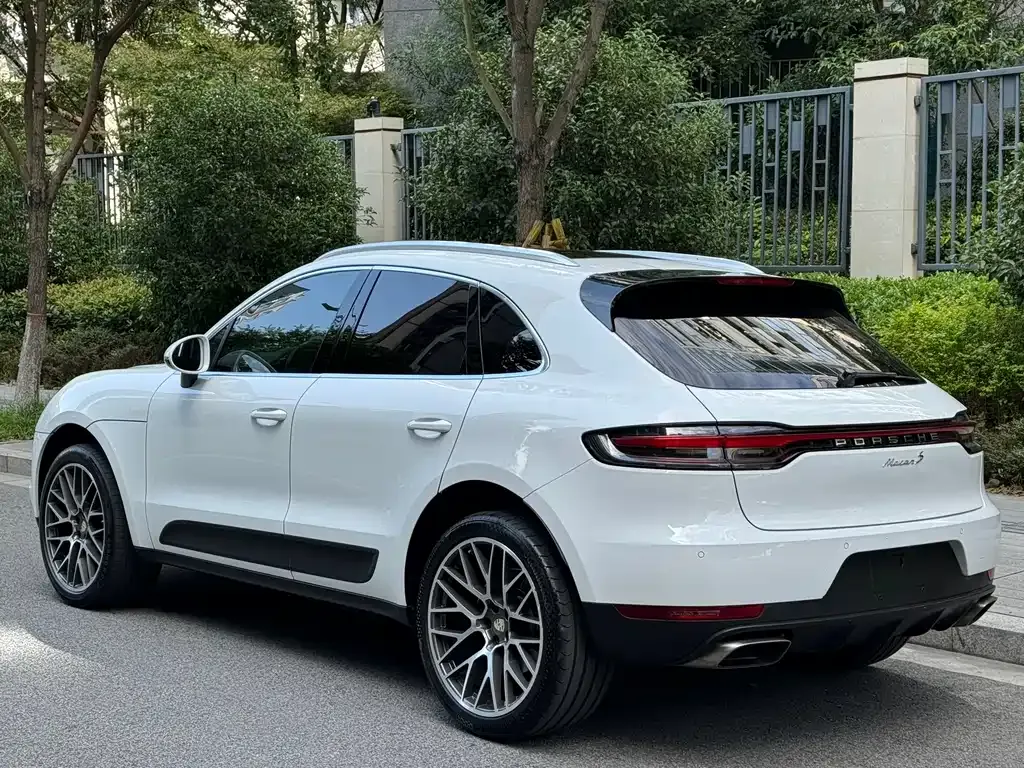 Porsche Macan — фото 4