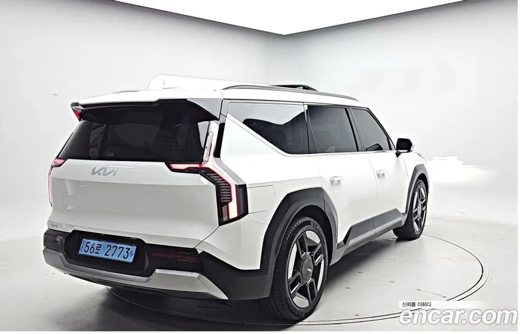 Kia EV9 — фото 2