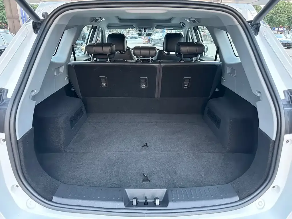 Chery Tiggo 8 PLUS — фото 9