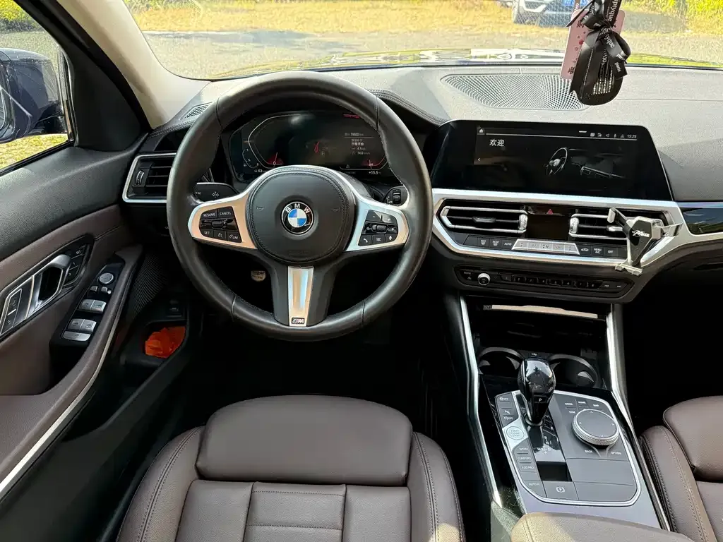 BMW 3 Series — фото 10
