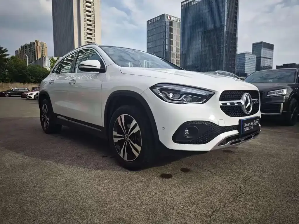 Mercedes-Benz GLA — фото 3