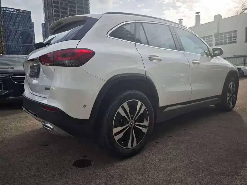 Mercedes-Benz GLA — фото 5