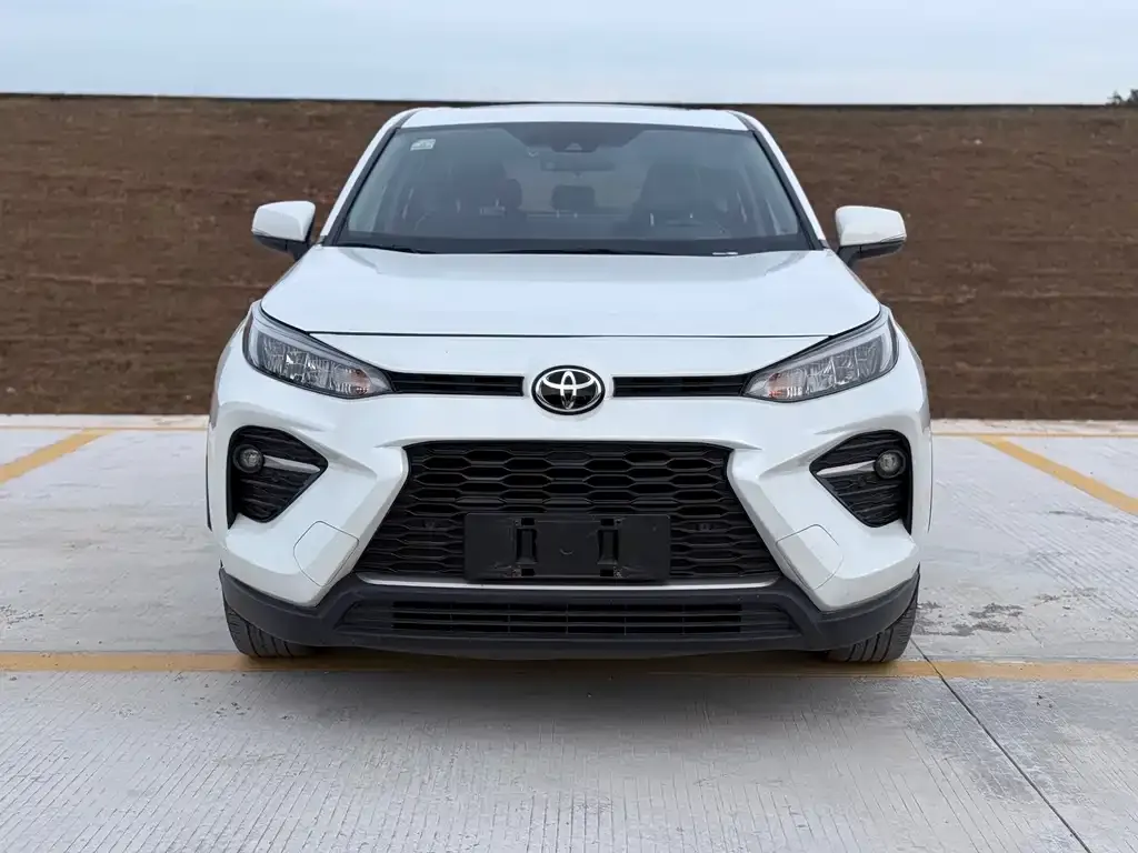 Toyota Wildlander — фото 2