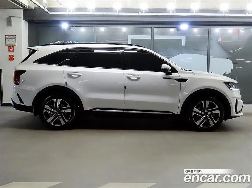 Kia Sorento — фото 3
