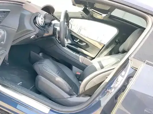 Mercedes-Benz EQS AMG — фото 3