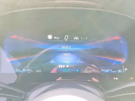 Mercedes-Benz EQS AMG — фото 4