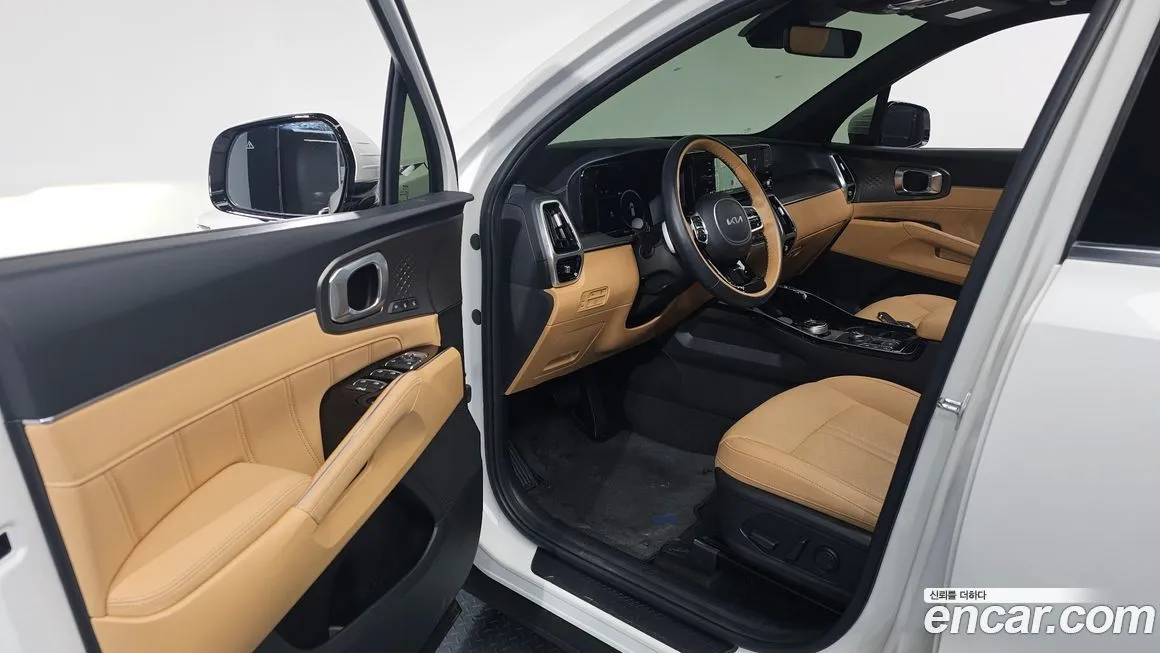 Kia Sorento — фото 10