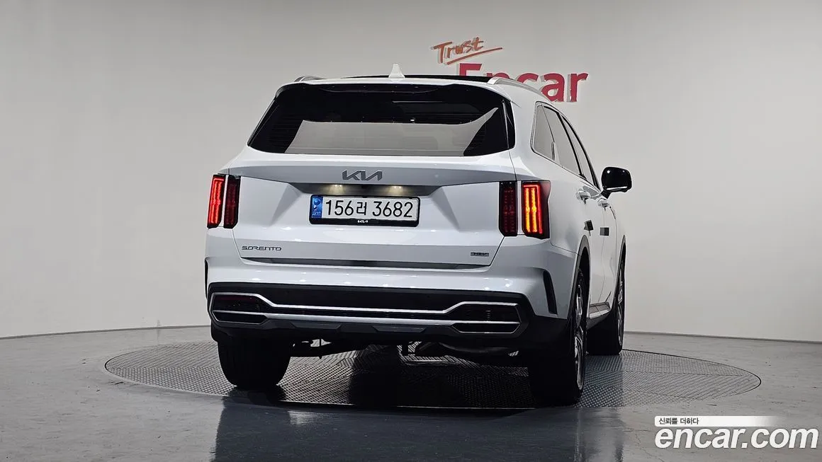 Kia Sorento — фото 4