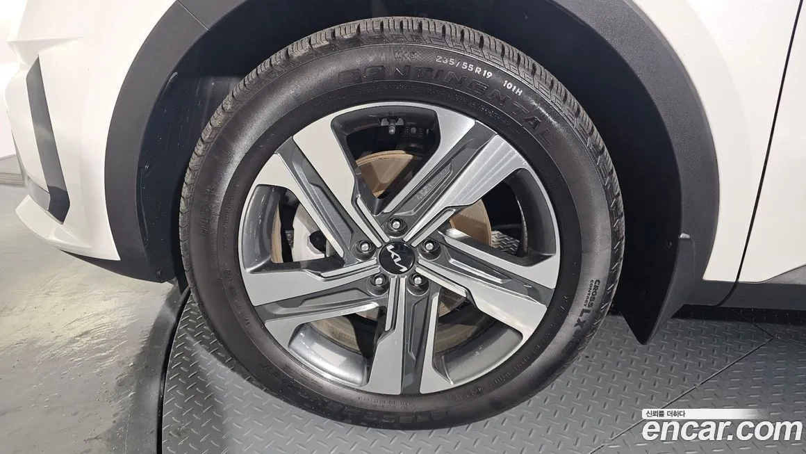 Kia Sorento — фото 5