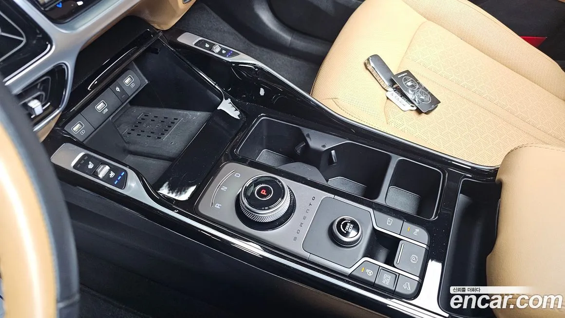 Kia Sorento — фото 9