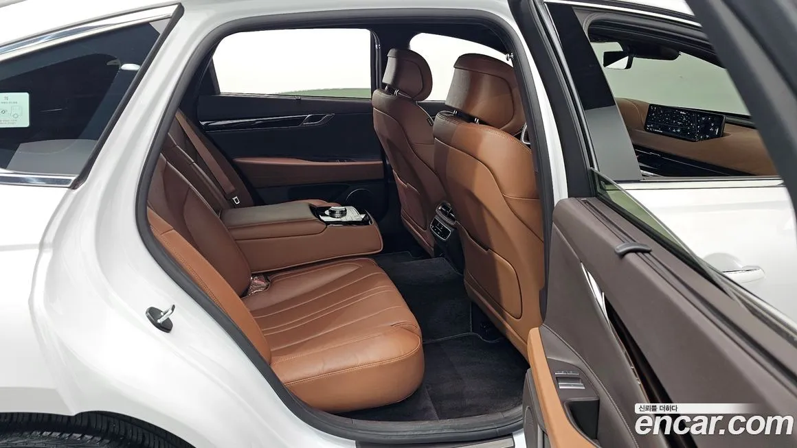 Genesis G80 — фото 10
