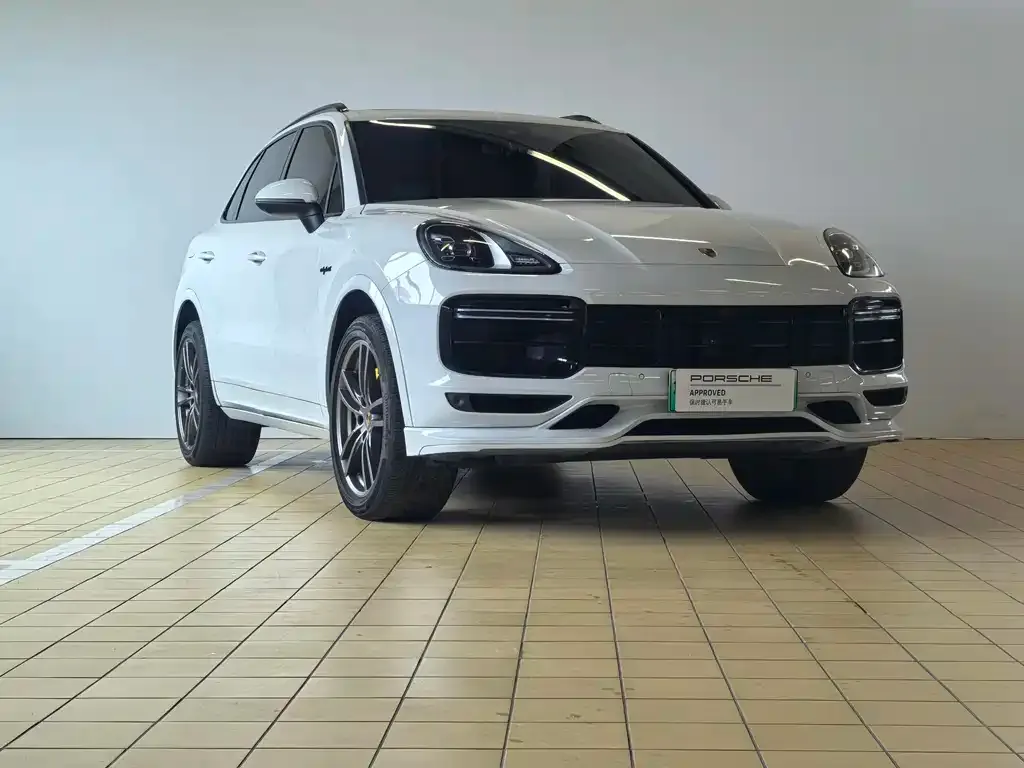 Porsche Cayenne Hybrid — фото 2