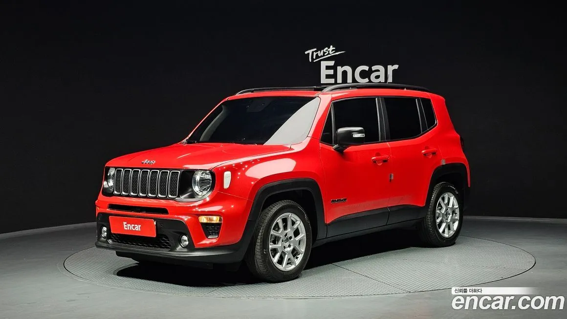 Jeep Renegade — фото 1
