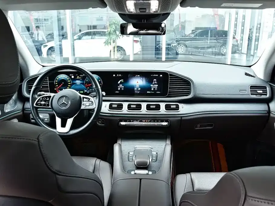Mercedes-Benz GLE — фото 6