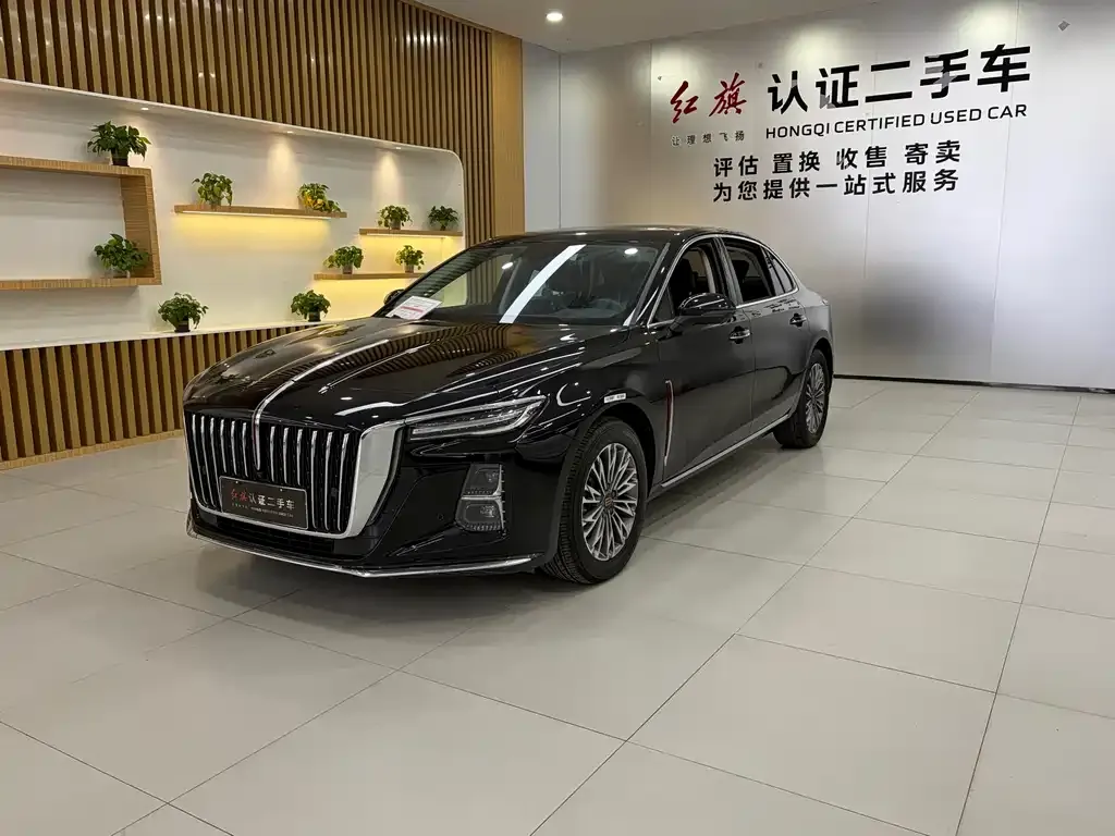 Hongqi H5 — фото 1