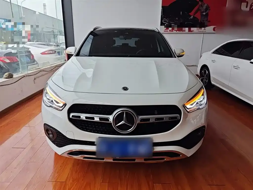 Mercedes-Benz GLA — фото 3