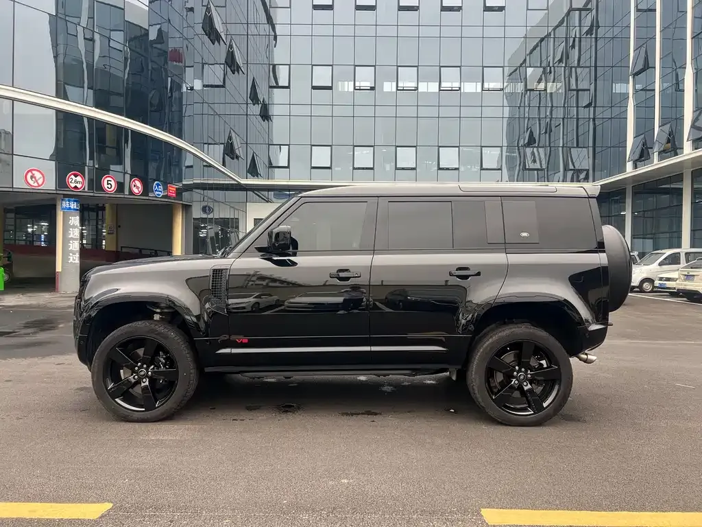 Land Rover Defender — фото 3