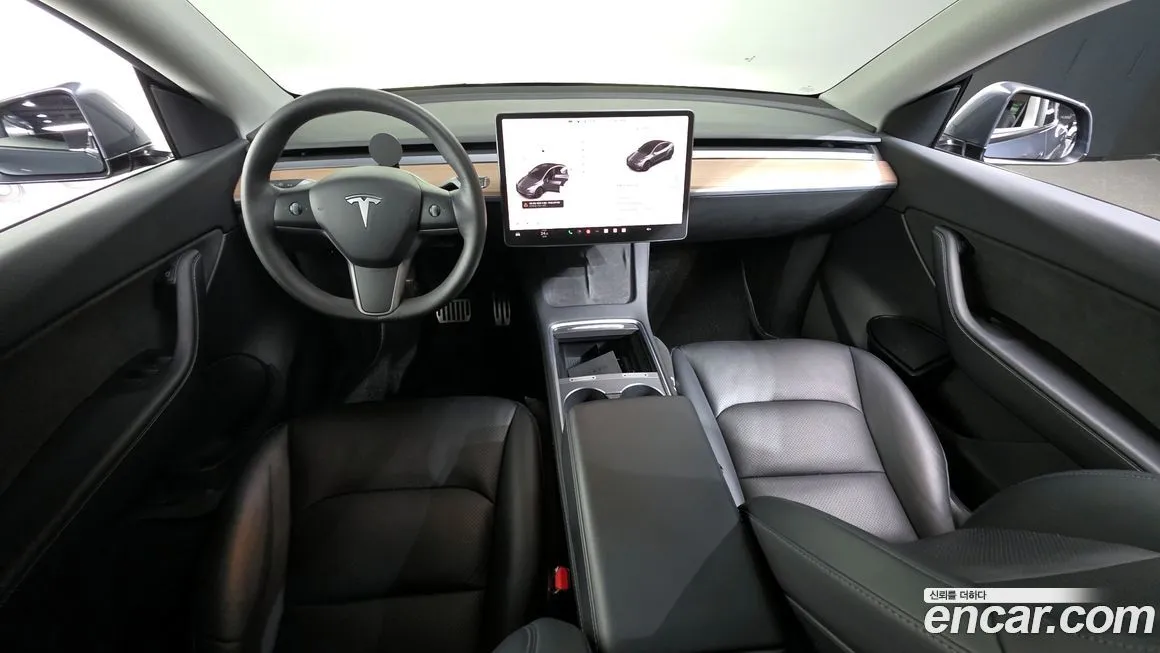 Tesla Model Y — фото 7