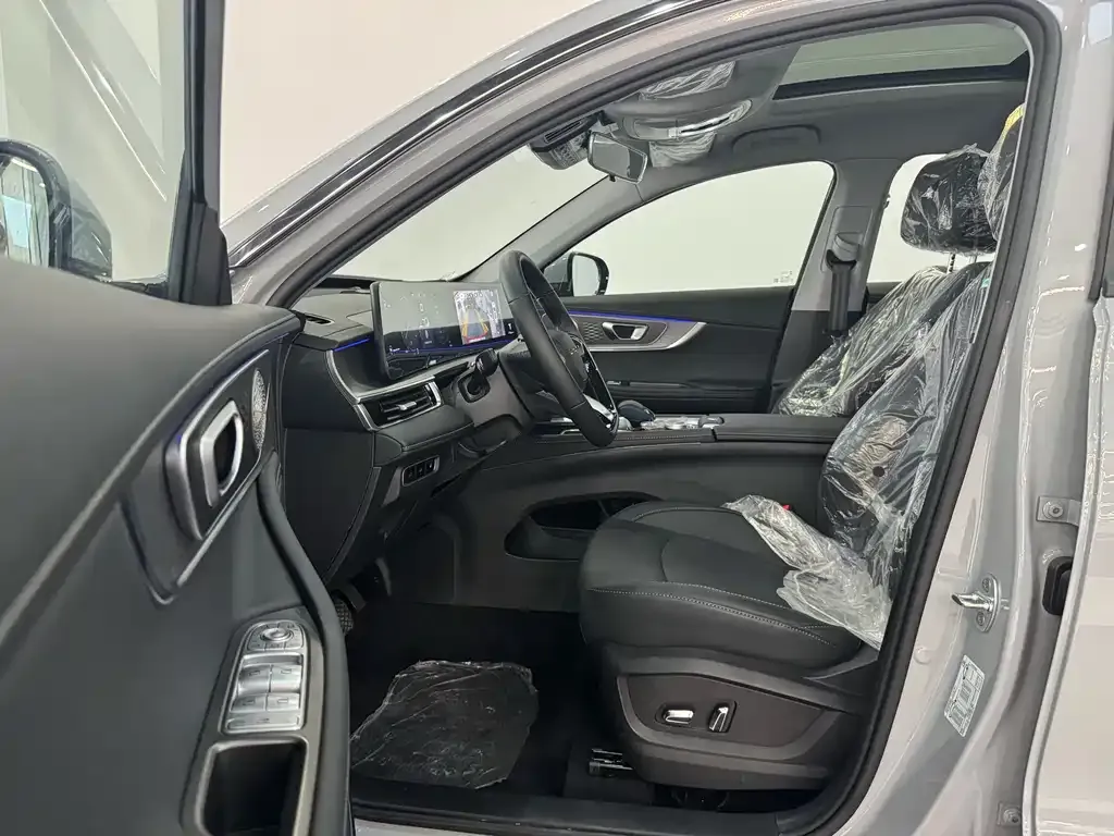 Chery Tiggo 8 PRO NEV — фото 6
