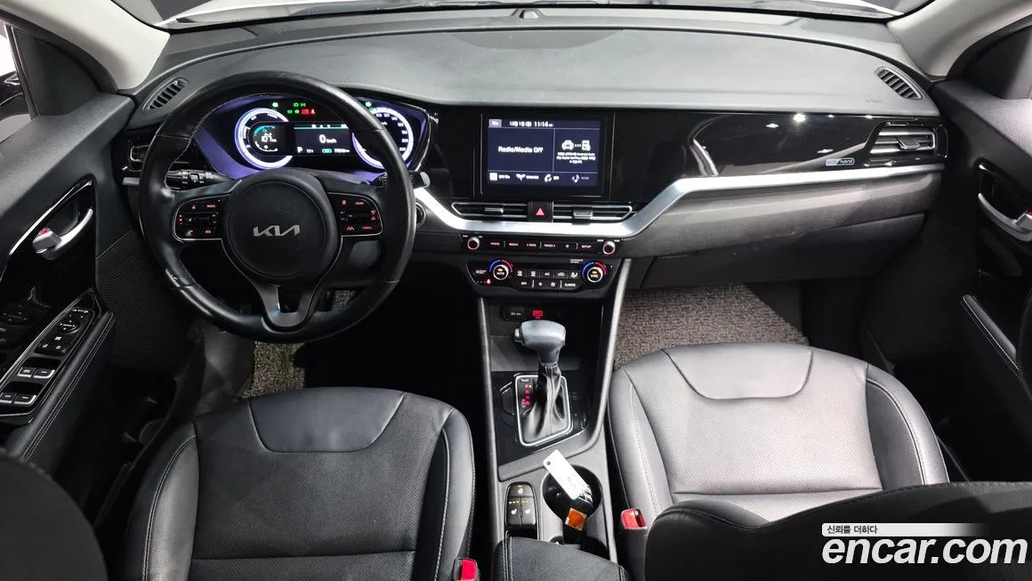 Kia Niro — фото 7