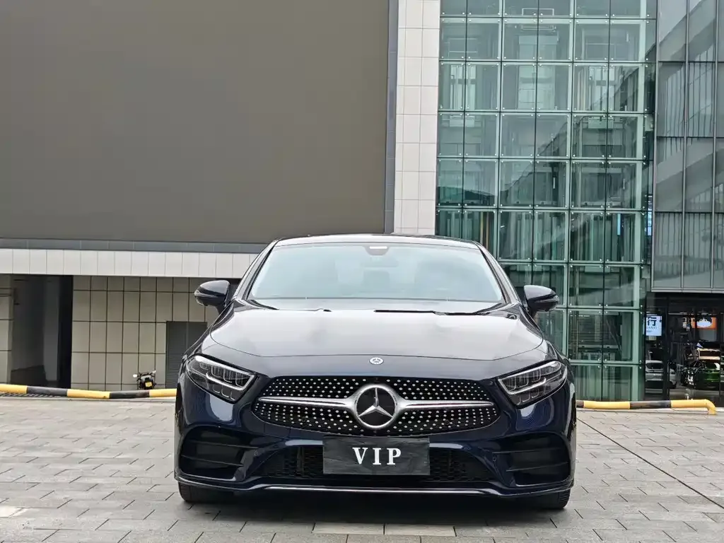 Mercedes-Benz CLS — фото 2