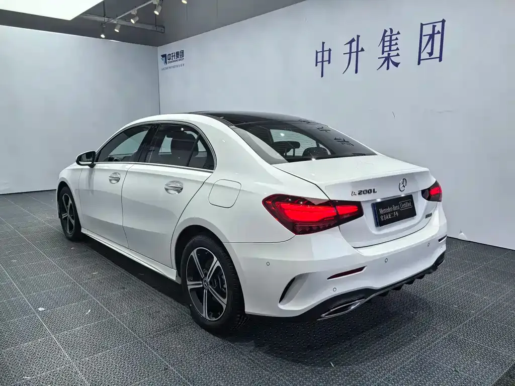 Mercedes-Benz A-Class — фото 10