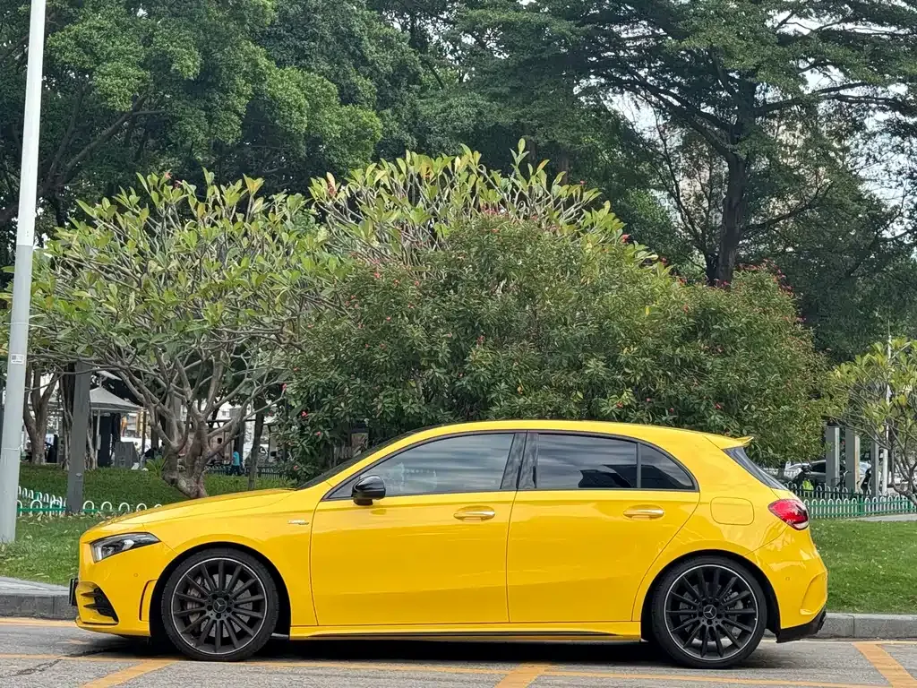 Mercedes-Benz A-Class AMG — фото 4
