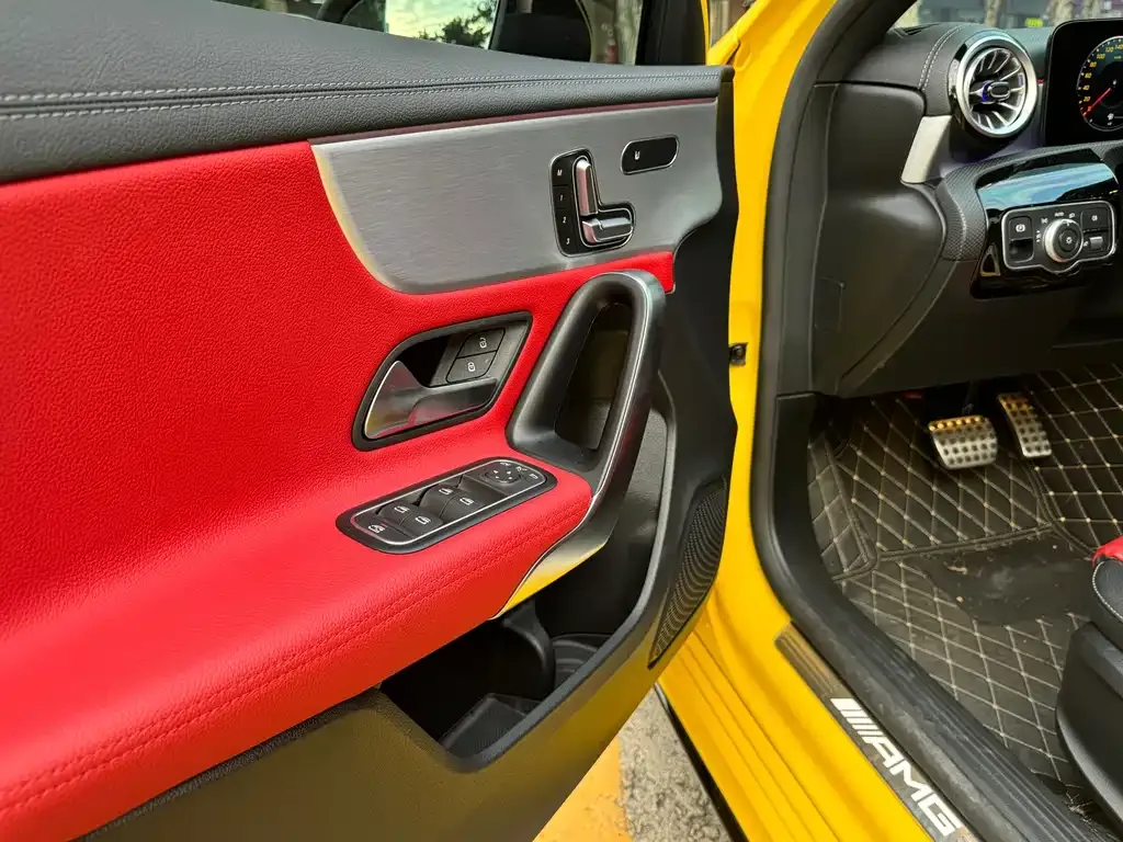 Mercedes-Benz A-Class AMG — фото 7