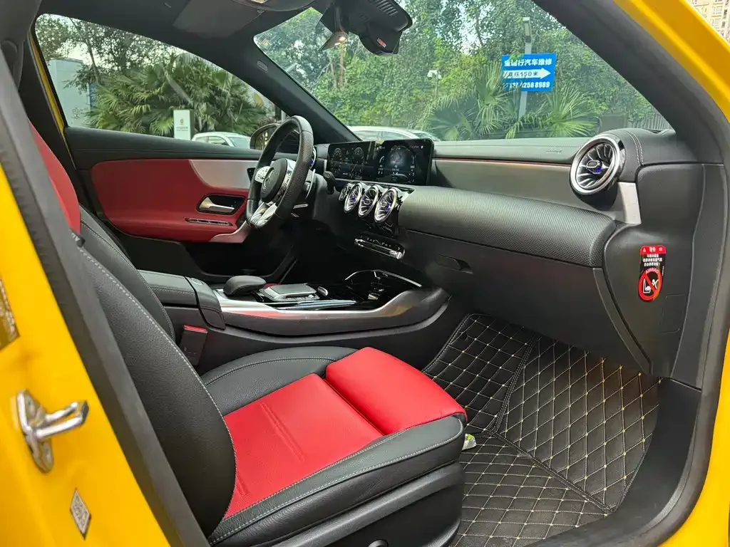 Mercedes-Benz A-Class AMG — фото 9