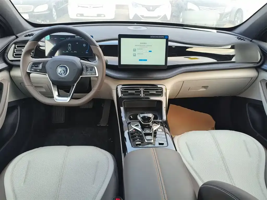 BYD Qin PLUS — фото 10