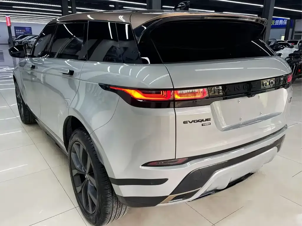 Land Rover Evoque — фото 4