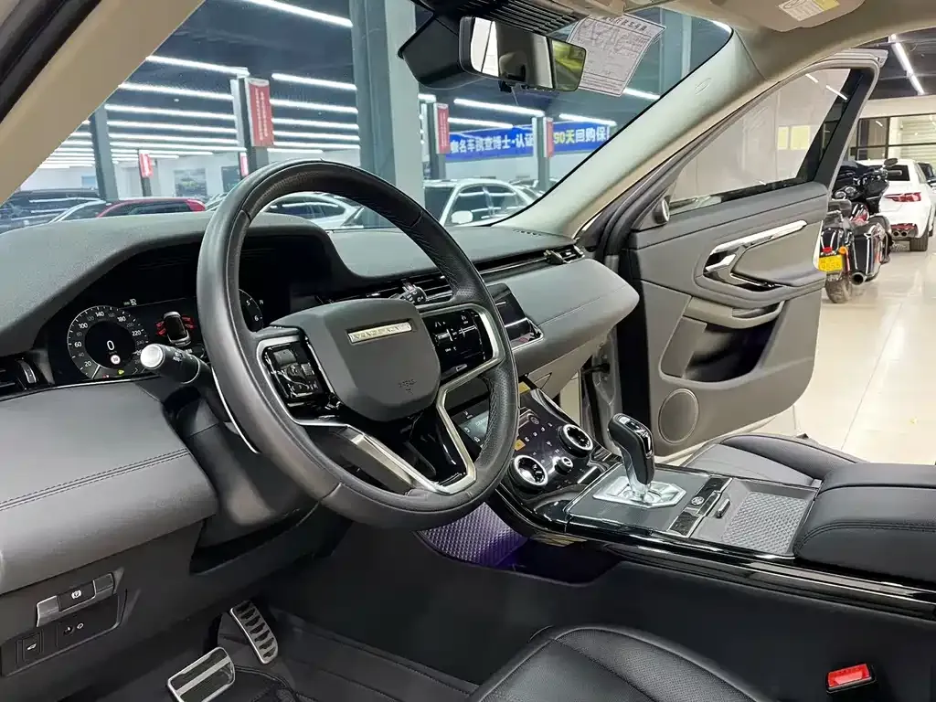 Land Rover Evoque — фото 5