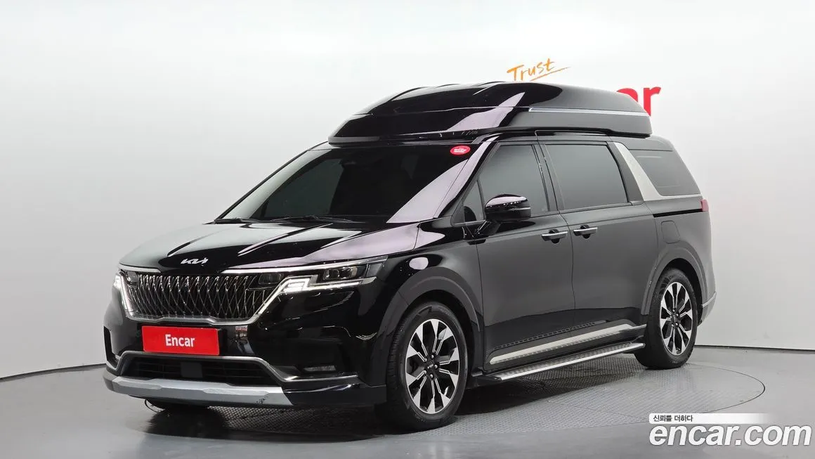 Kia Carnival — фото 1