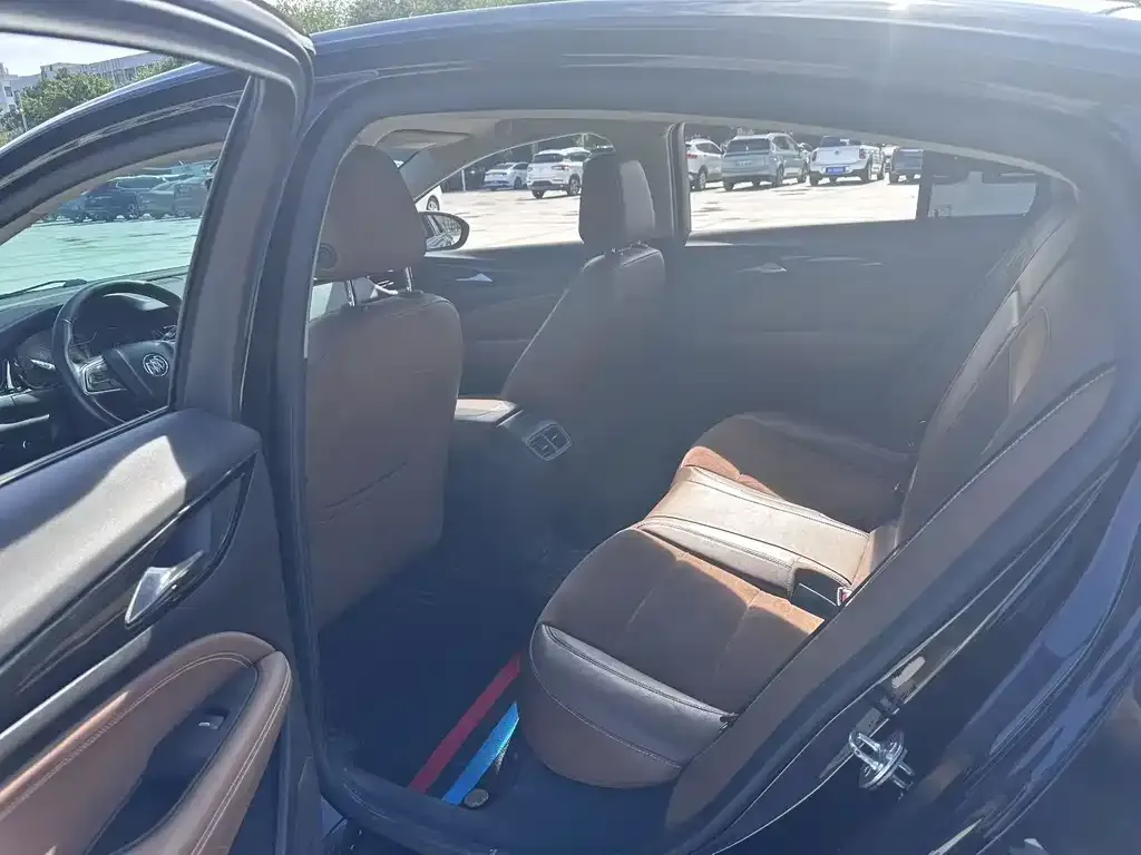 Buick Regal — фото 7